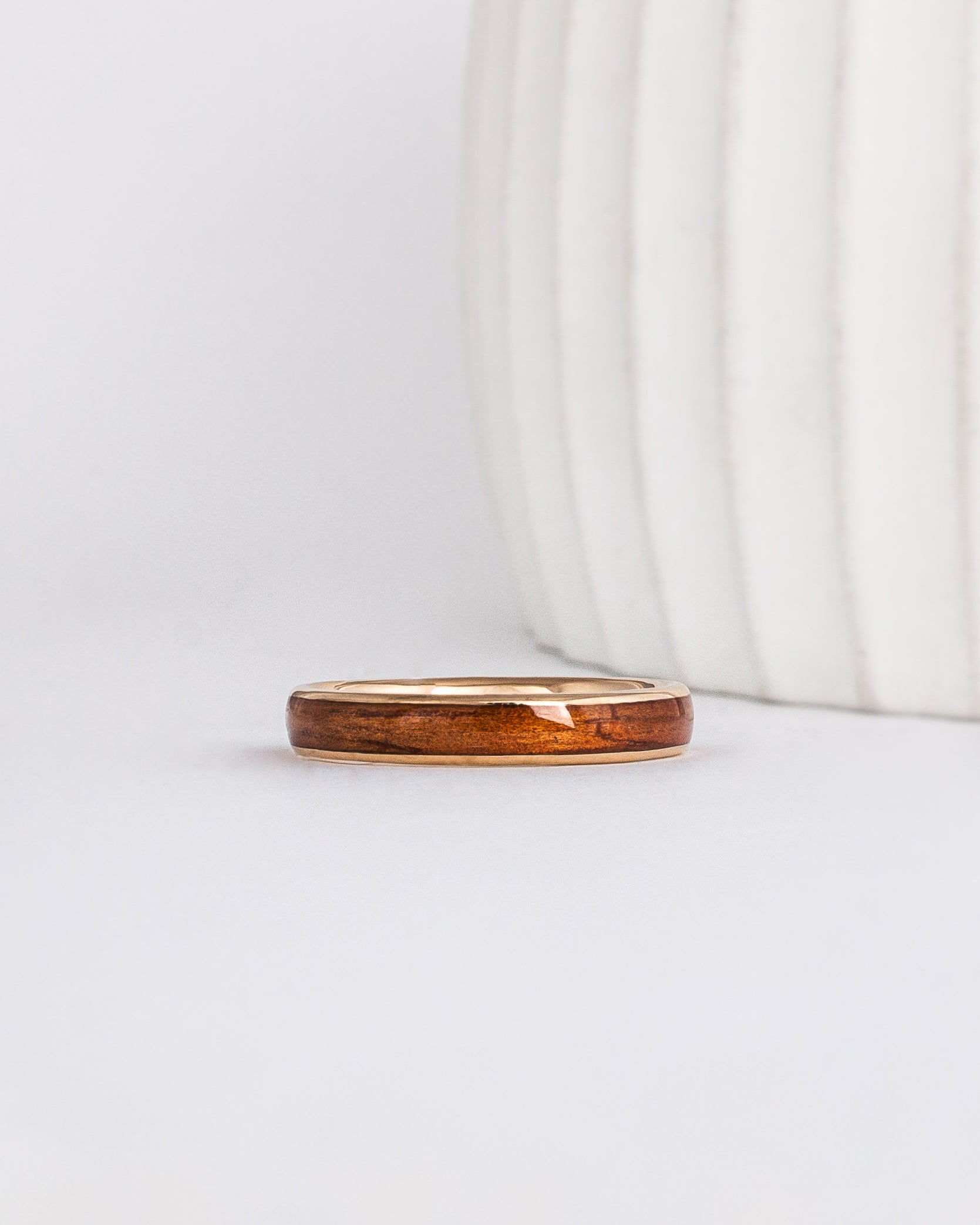 hawaiian golden koa wood inlay in a yellow gold slim band